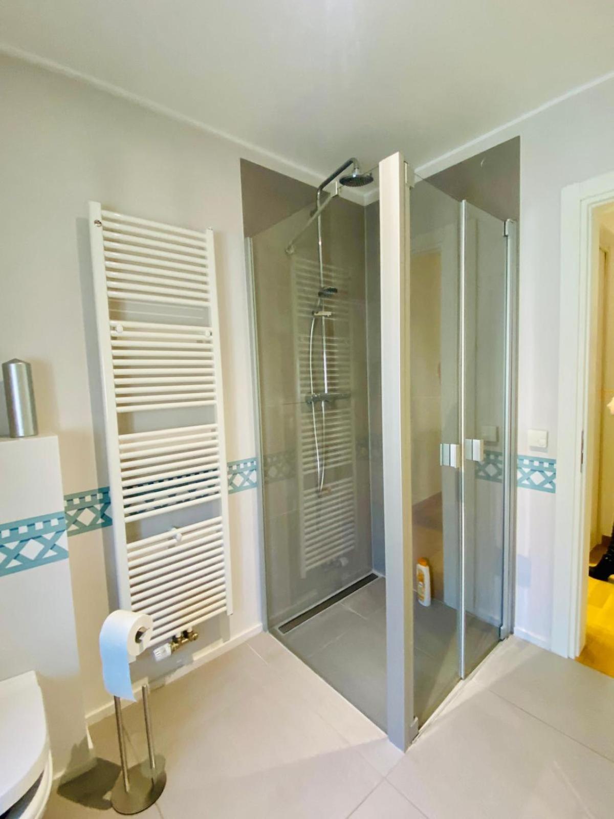 Petrusse Elite Suites Luxemburgo Exterior foto